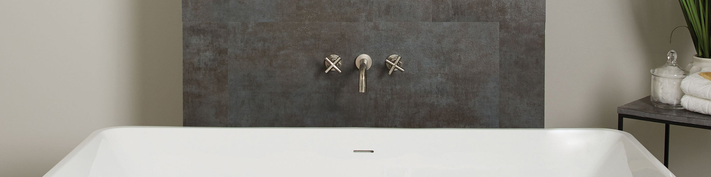 Wall Mount Bathtub Faucets